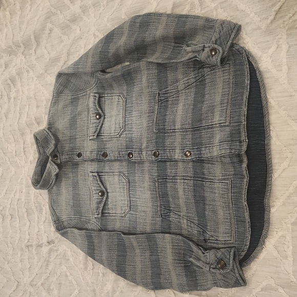 Current/ElliottThe Patch Pocket Workman Shirt, Dreamer Stripe size 2! - Picture 5 of 11